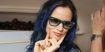 Penabrak Juliette Lewis Melarikan Diri