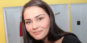 Senk Lotta Tak Ingin Kekasih Selebriti Atau Pengusaha