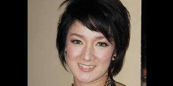 Demi Anak Melly SHE Sempat Berpikir Untuk Berhenti