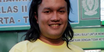 Dilaporin Jenny Cortez, Tata Liem Santai