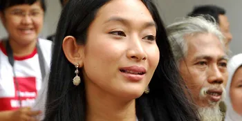 Resepsi Happy Salma Penuh Kesederhanaan