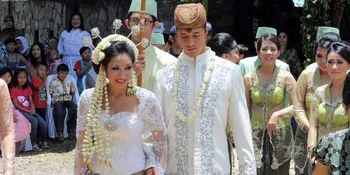 Happy Salma Hanya Sebar 500 Undangan