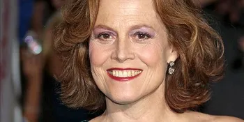 Sigourney Weaver Tetap Main di 'AVATAR 2'?