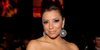 MTV Music Awards Tak Menggoda Eva Longoria Jadi Penyanyi