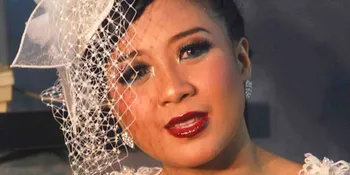 Astrid Tak Mau Dicintai Setengah Hati