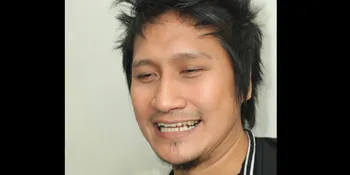 Pendidikan Agama Unik Ala Arie Untung