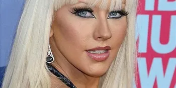 Christina Aguilera Dibayar US$1 Juta Untuk Sekali Tampil