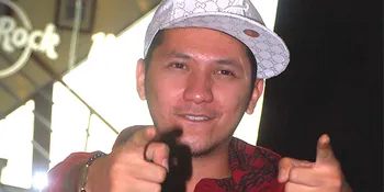Gading Marten Kebanjiran Job Gara-Gara S.O.B