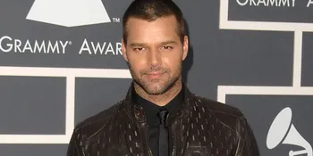 Ricky Martin Jadi Playboy Demi Tutupi Homoseksualitas