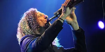Kenny G: Free Saxophone Goes To...