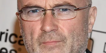 Phil Collins Terobsesi Alamo