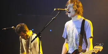 Kolaborasi Maut Tokyo Police Club vs Slank