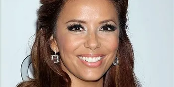 Nama Erin Barry Muncul di Antara Eva Longoria - Tony Parker