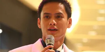 Choky Mahir Berbahasa Inggris Demi Tuntutan Pekerjaan
