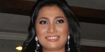 Zukhriatul Hafizah Terbantu 'EAT PRAY LOVE'