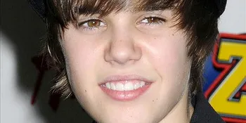 Justin Bieber Mulai Berani Menggoda Cheryl Cole