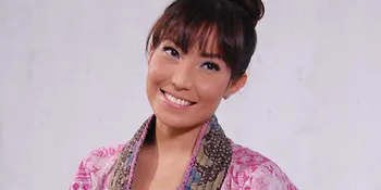 Ayu Dewi Pilih Presenter Ketimbang Sinetron