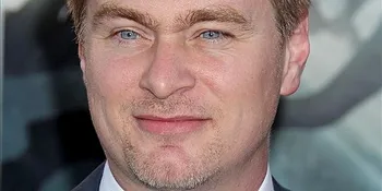 'THE DARK KNIGHT RISES' Batman Terakhir Nolan