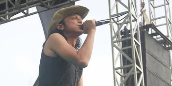 Andi Rif - Speedpop Band, Kolaborasi Tanpa Latihan