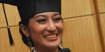 Selesai S-2 Helmalia Putri Balik ke Entertainment