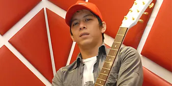 Album Baru Peterpan Tinggal Menunggu Ariel