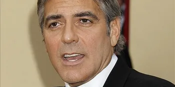 George Clooney Ambil Alih Peran Robert Downey Jr