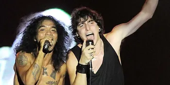Duet Slank dan Envy Histeriskan Slankers