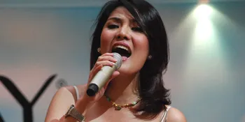 Nindy Waspadai Darah Rendah Saat Tampil