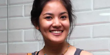 Nindy Bertekad Rampungkan Kuliah Tahun Depan