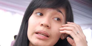 Dhini Aminarti Kantongi Banyak PR dari Ayahnya