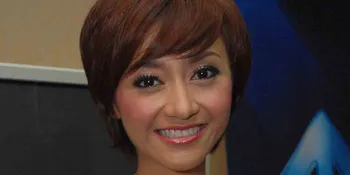 Deasy Noviyanti Sesalkan Calo Tiket Final AFF