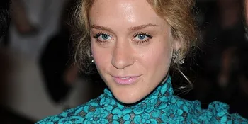 Chloe Sevigny Bakal Tampil di Broadway