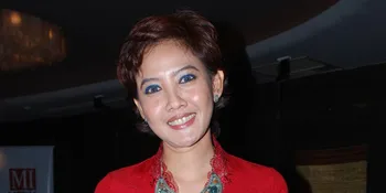 Peggy Melati Sukma Nikmati di Belakang Layar