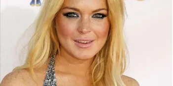 Lindsay Lohan Bebas Dari Rehab