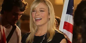 Puaskan Tunangan, LeAnn Rimes Besarkan Payudara
