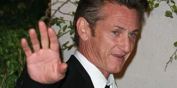 Chaves Minta Sean Penn dan Oliver Stone Jadi Dubes AS