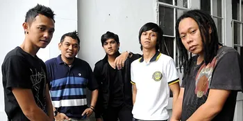 Naff Serba Baru di Album Tujuh