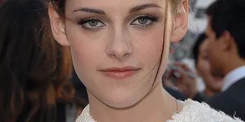 Kristen Stewart Rajai People's Choice Award