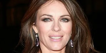 Elizabeth Hurley - Lily Allen Melanggar Hukum?