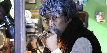 Katon Bagaskara Jadi Pedagang Barang Antik