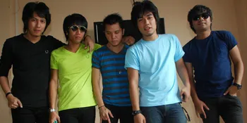 Armada Band Sempat Kapok Naik Pesawat