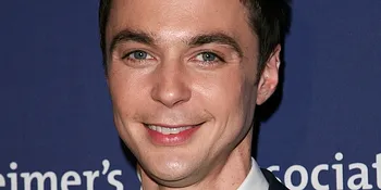 Jim Parsons Berhasil Mengalahkan Aktor-Aktor Senior