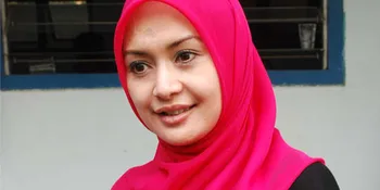 Edies Adelia: Target Nikah Udah Lewat 5 Tahun Lalu