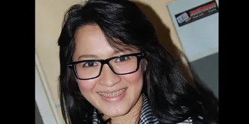 Okie Agustina Rambah Dunia Tarik Suara