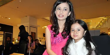 Angie, Nyaman Walau 'Long Distance'