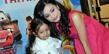 Anak Angie Sempat Terkendala 'Bilingual'