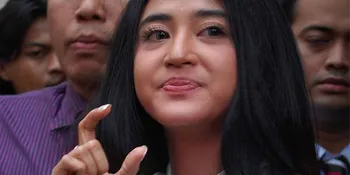 Dewi Perssik Inginkan Preskon Ulang