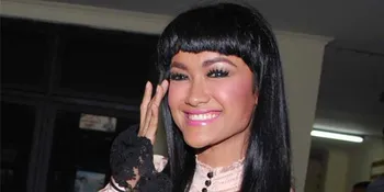 Julia Perez Ajukan Reka Ulang