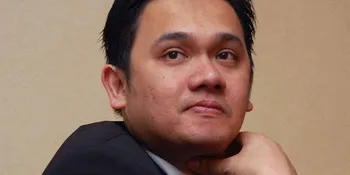 Farhat: Luna Pura-Pura Setia Kepada Ariel