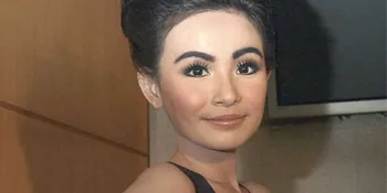 Bawel, Cara Soraya Larasati Akrabkan Diri